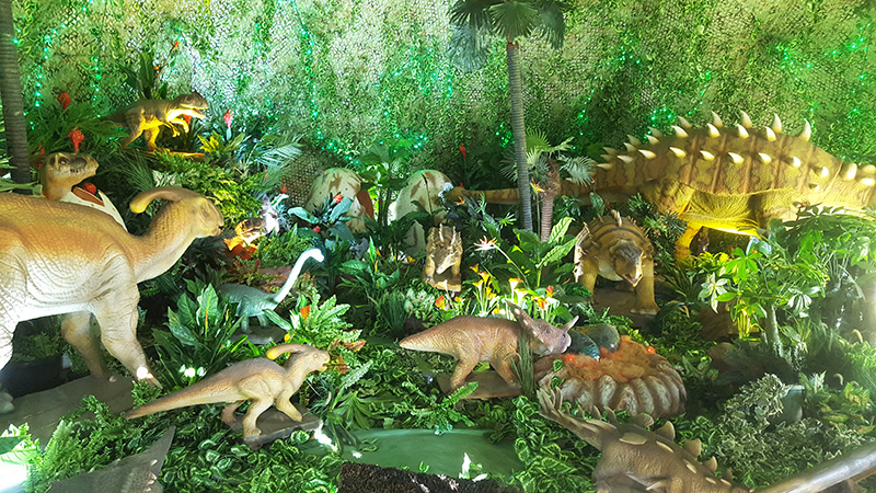 Hunter Valley Gardens dinosaur display